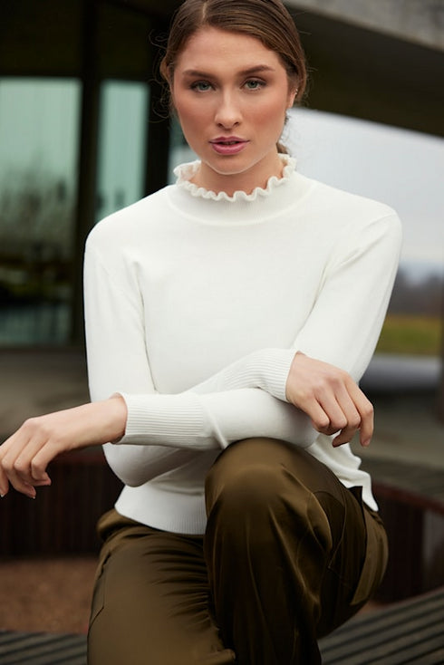 Sunday Jumper Ruffle Polo Neck Pullover 6258 6030