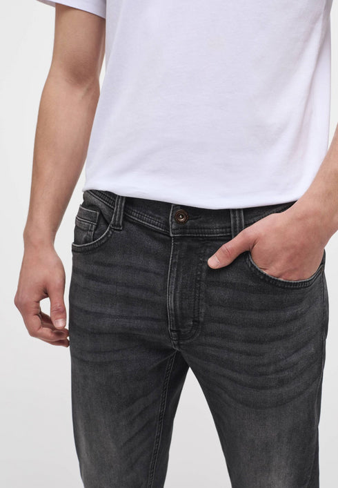 Mustang Men's Oregon Low Rise Relaxed Leg Slim Knit Jeans 1013713