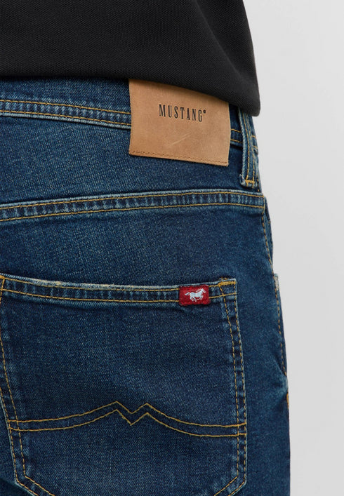 Mustang Oregon Slim Jeans 1016799 – Slim Fit, Low-Rise, Relaxed Leg