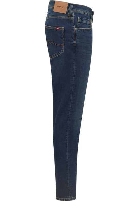 Mustang Oregon Slim Jeans 1016799 – Slim Fit, Low-Rise, Relaxed Leg