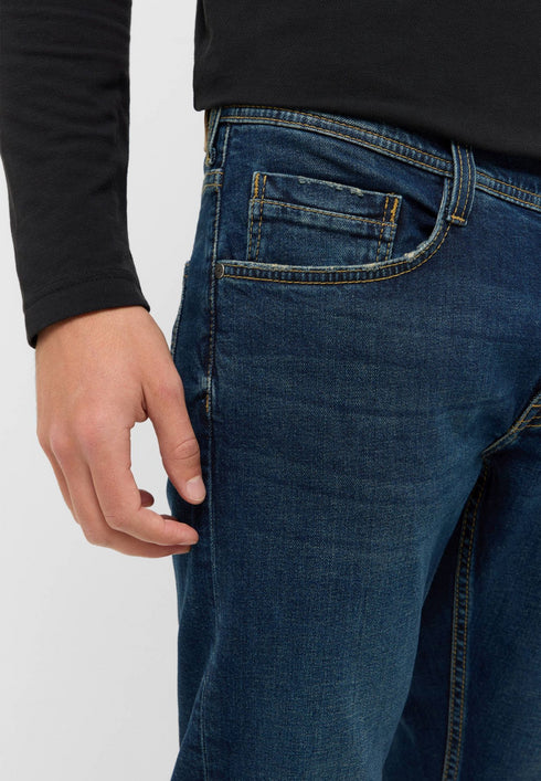 Mustang Oregon Slim Jeans 1016799 – Slim Fit, Low-Rise, Relaxed Leg