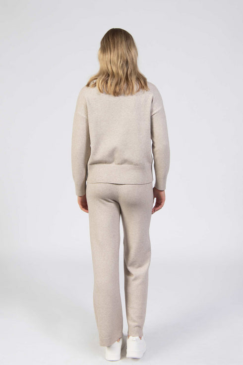 Jessica Graaf Oat Cream Knitted Trousers with Relaxed Fit - 30802-008