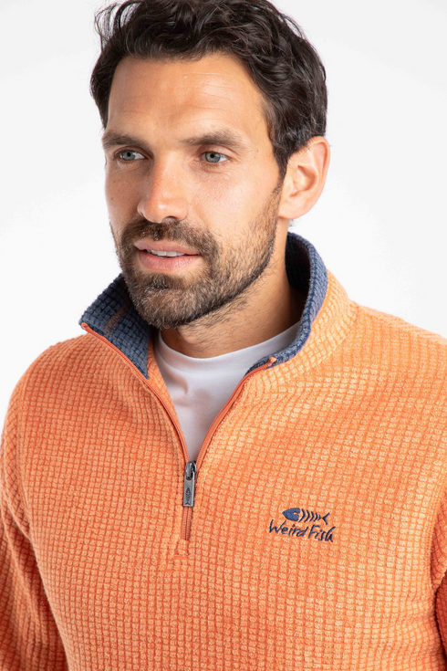 Weird Fish Newark 1/4 Zip Grid Fleece – Men’s Warm Recycled Polyester Pullover 19102