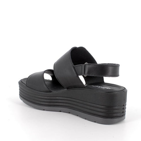 Igi and Co. Sandal with wedge in leather for ladies black 7667300
