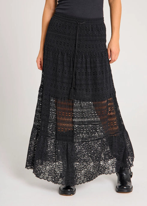 FreeQunet Novon Maxi Lace Skirt