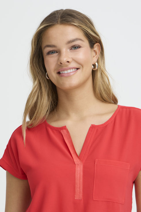 Fransa FRZawov Blouse Hibiscus Red Short Sleeve V-Notch Neck 20603737