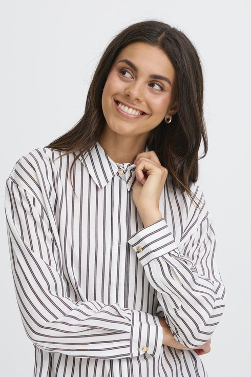 Fransa FRVIOLET Women's Top with Collar and Gold Button Detail 20617097