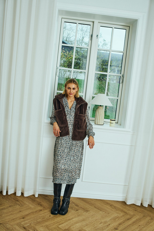Freequent Womens Soft Faux Fur Zip Waistcoat 206471 MOLE - Mole