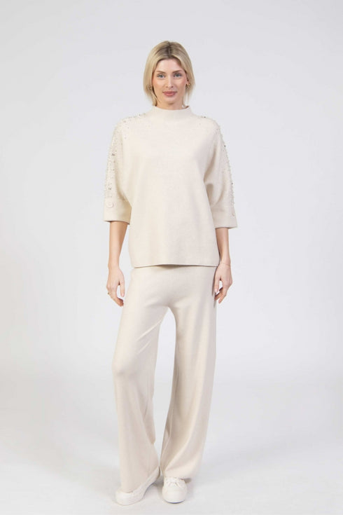 Jessica Graaf Knit Jumper with Batwing Sleeves & Gold Cuff Detail – 30268