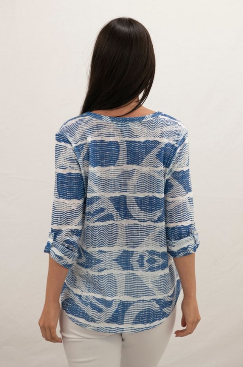 Jessica Graaf Printed Button Notch Neck Blouse Blue and White 31352-020