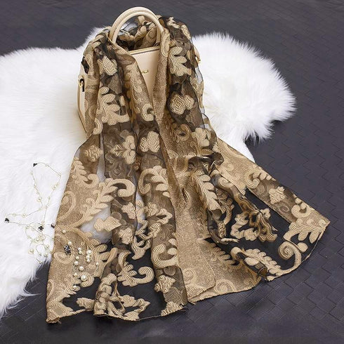 Dr Bear Lace Wrap AA003B