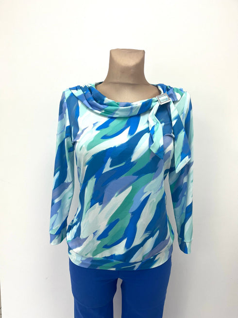 Yew Womens Top with Collar Catch