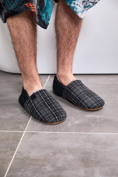 Signature Gents Cosy Cabin Slippers – Sherpa Lined Comfort 55P486