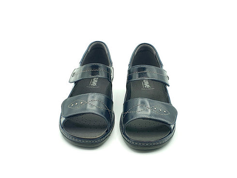 Suave Yolanda Sandal with Closed Heel 6020