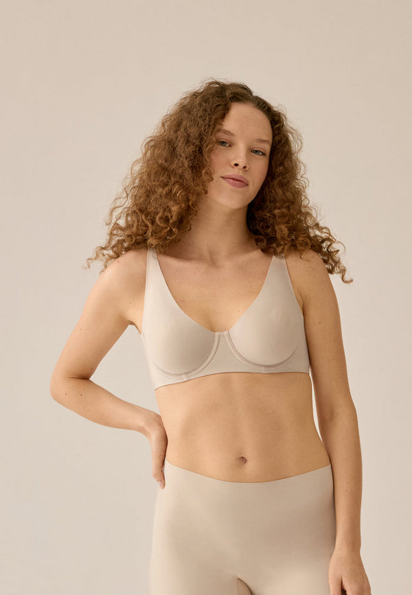 Naturana Back Smoother Underwire Bra N7532