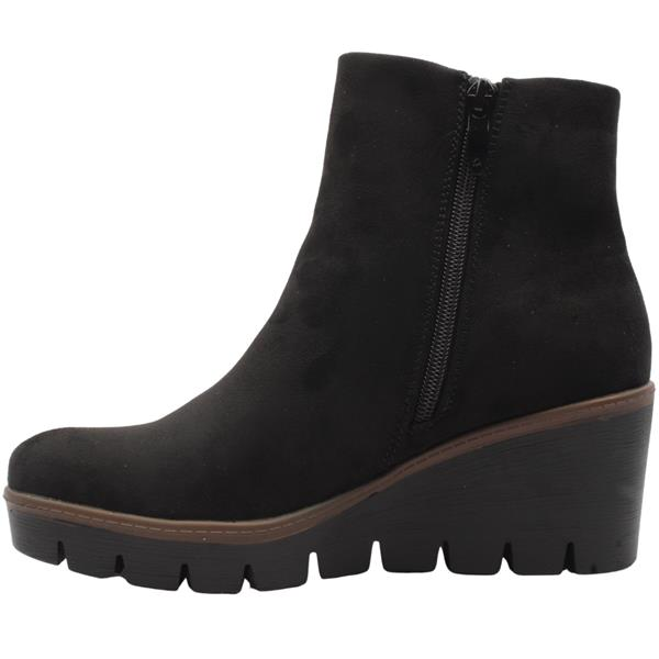 AW26