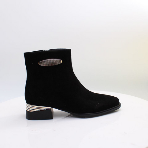 Loretta Vitale Suede Ankle Boot C38167 - Black Suede