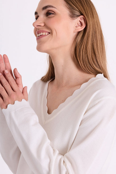 FreeQuent KATIE Fine Knit V-Neck Pullover - 206463