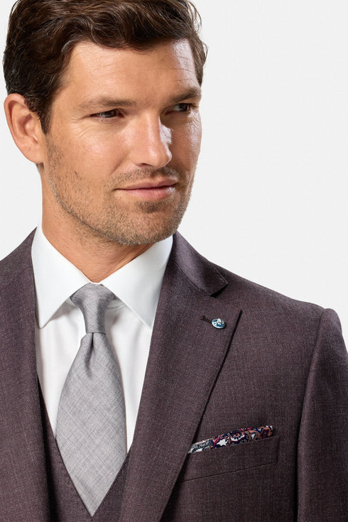 Benetti Marco Bordeaux 3 Piece Tailored Suit – Modern Tailoring for Every Occasion