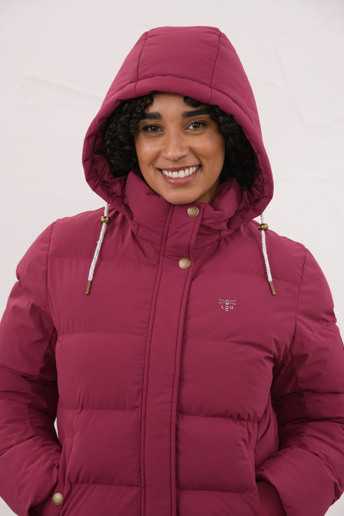 Lighthouse Margot in Berry AW26 Hip-Length Eco-Fill Padded Coat