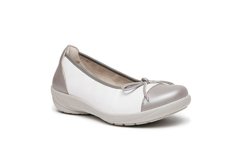 G Comfort Ballerina Shoe