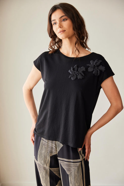 Peruzzi 3D Flower Detail Top – Black – S26180