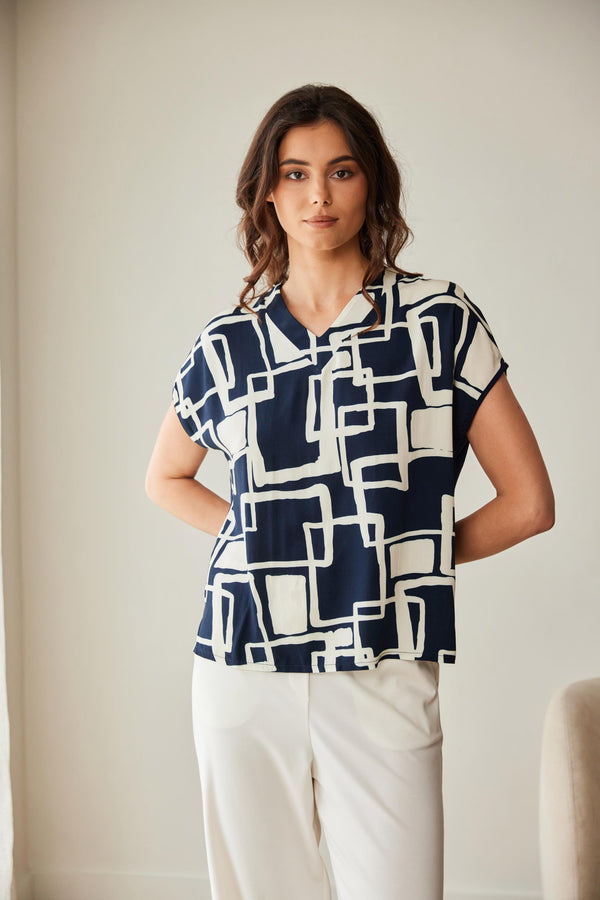 Peruzzi Geo Print V-Neck Top – Navy & Ecru – S26214