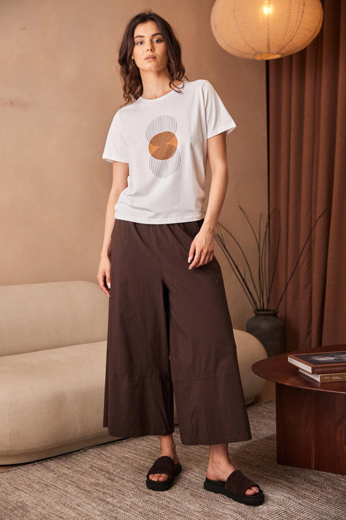 Peruzzi Circle Line Graphic T-Shirt – White & Ginger – S26232