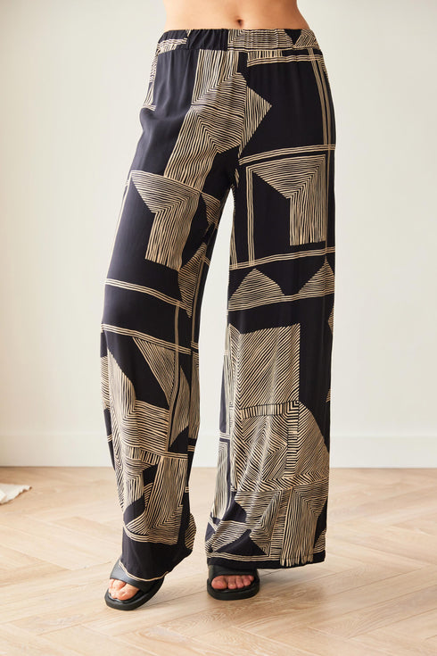Peruzzi Black & Gold Geometric Print Wide Leg Trousers S26519
