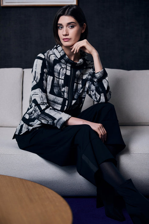 Peruzzi Centre Zip Print Top with Cowl Neck W25118