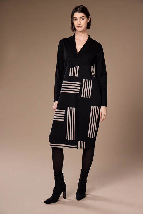 Peruzzi Alternate Stripe V-Neck Dress W26137