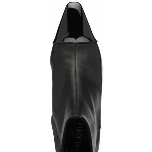 Lotus Black Leather Danni Pointed-Toe Ankle Boots ULB458BB