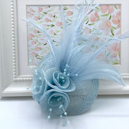 Womens Fascinator / Head Piece DO1