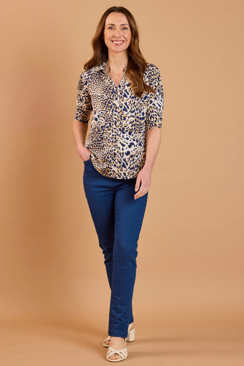 Emreco Animal Print Classic Collar 3/4 Sleeve Blouse - 026202EW