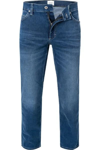 Mustang Men's Tramper Medium Rise Straight Leg Jeans 1012883