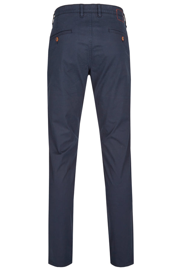 Hattric Harvey Chino