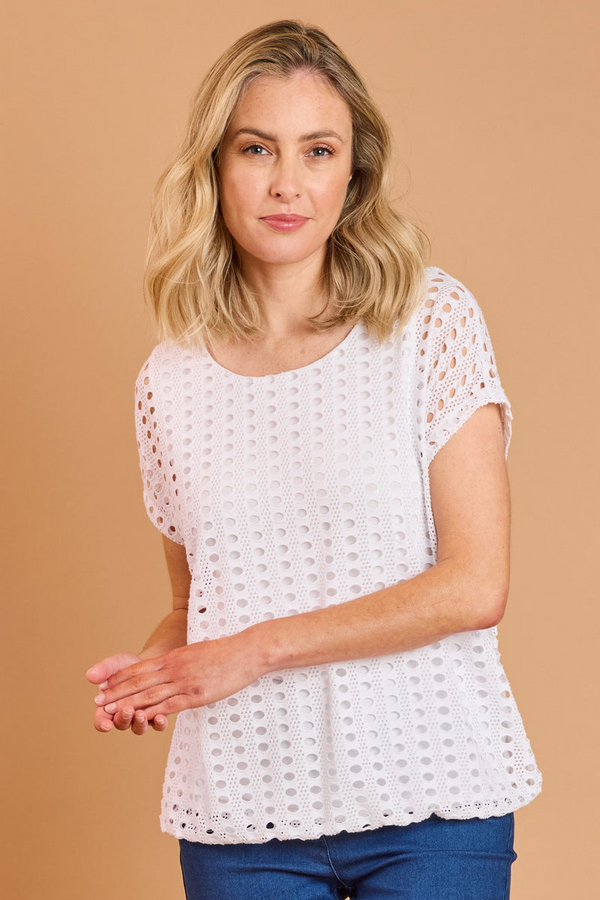 Emreco | 020727EW White Lace Jersey Knit Elastic Hem Top